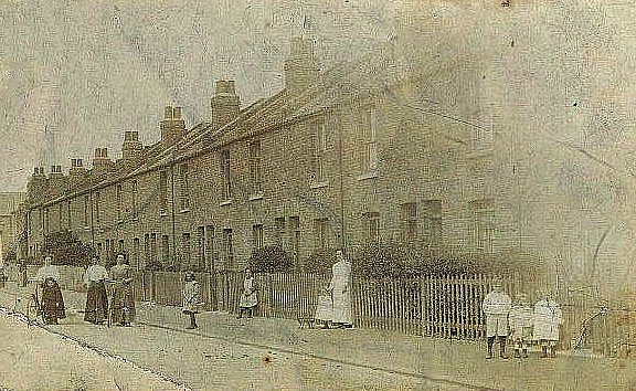 Sutcliffe Road in late Victorian times.
                          Photo:John Miles